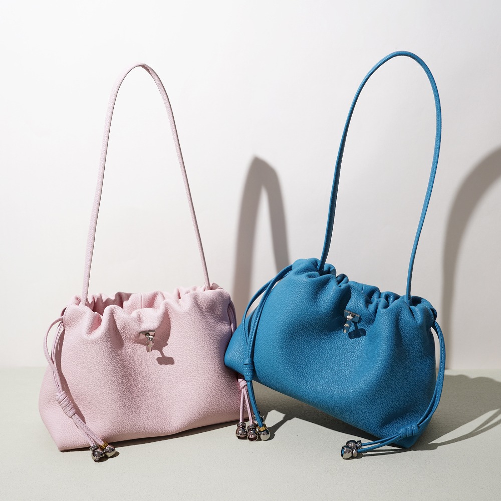 Interior Design High End - Tas Kulit Cloud Bag Kelas Atas
